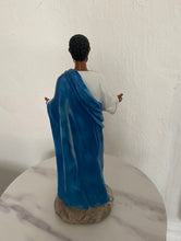 Load image into Gallery viewer, Jesus Statue
